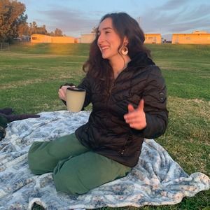 Meet your Posher, Toni